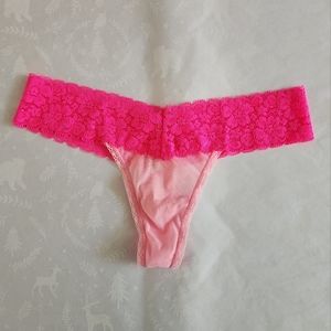 💕🔥NWOT PINK Victoria's Secret vintage thong panties hot pink Small sexy 💗